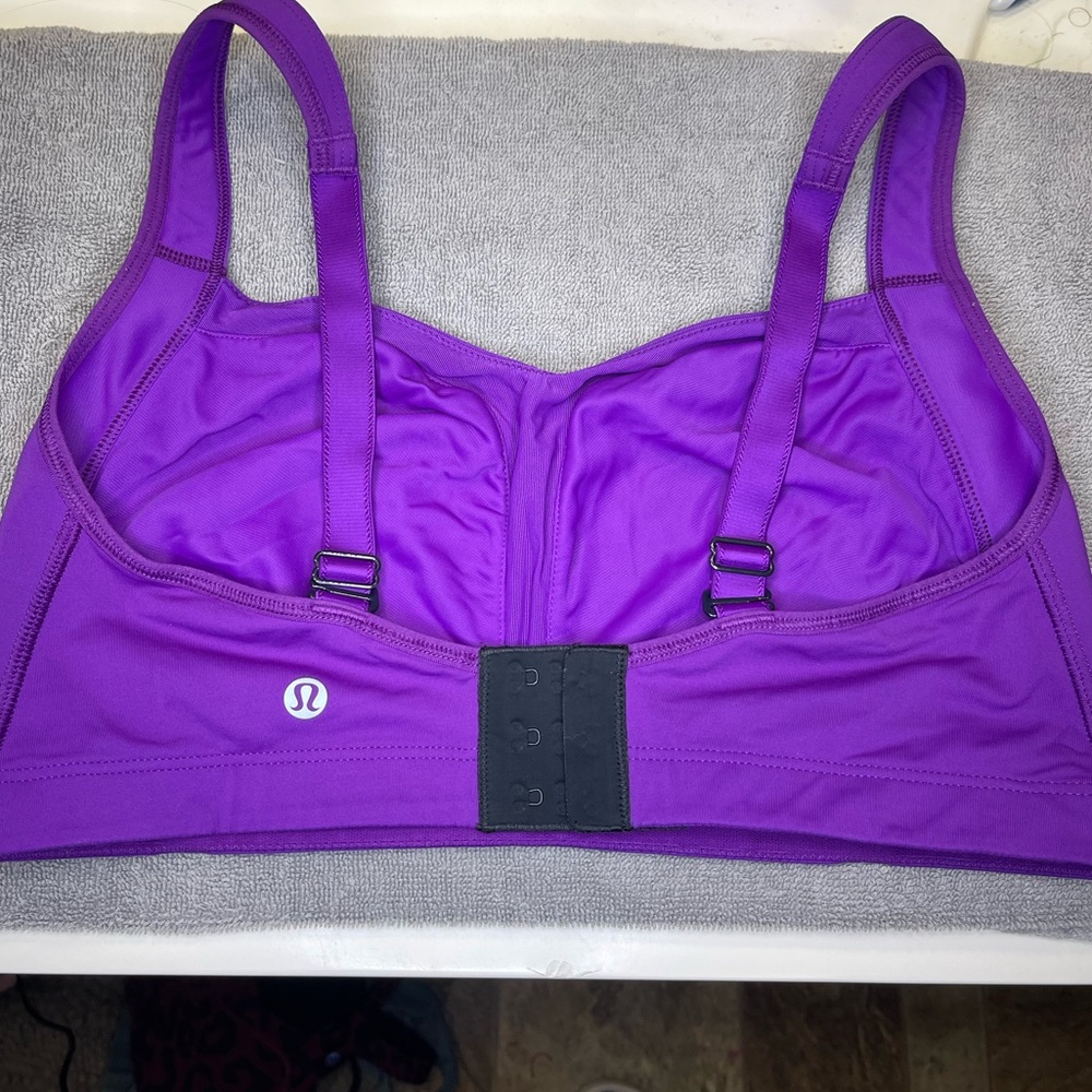 lululemon Ta Ta Tamer II bra size 36DD EUC